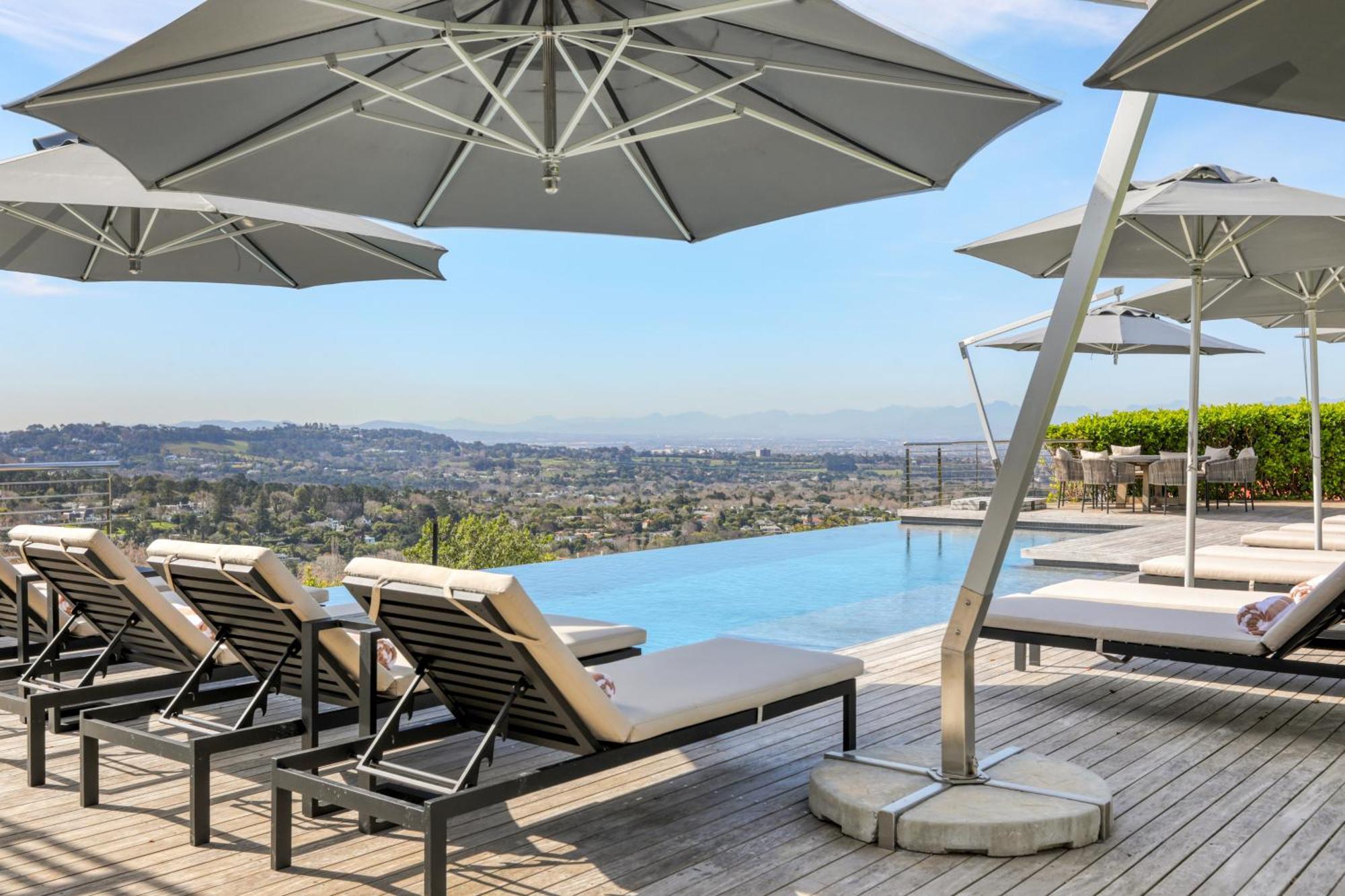 Lion View Private Luxury Retreat 5*