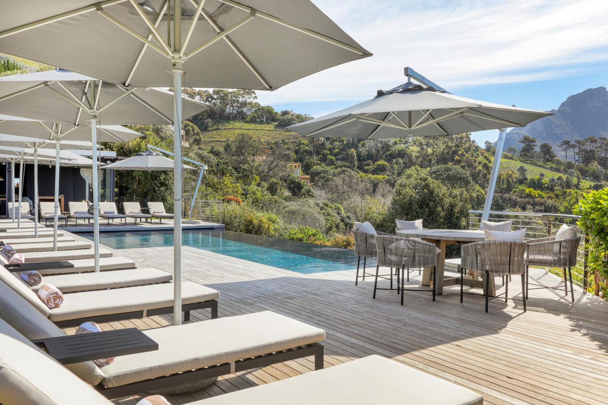 Lion View Private Luxury Retreat Guest house Cape Town