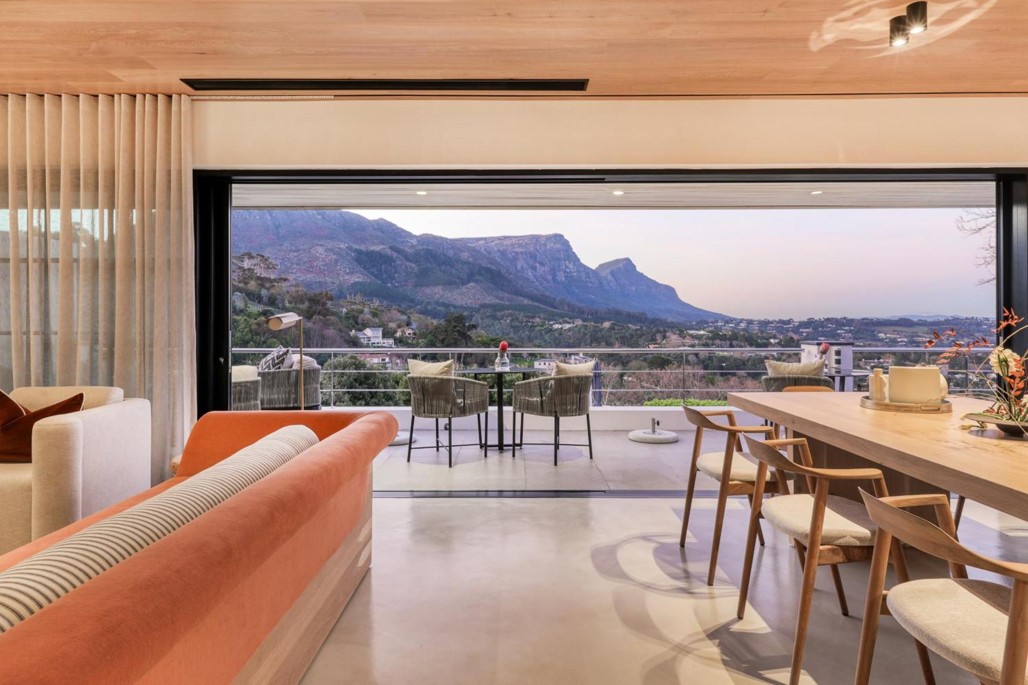 Lion View Private Luxury Retreat 5*